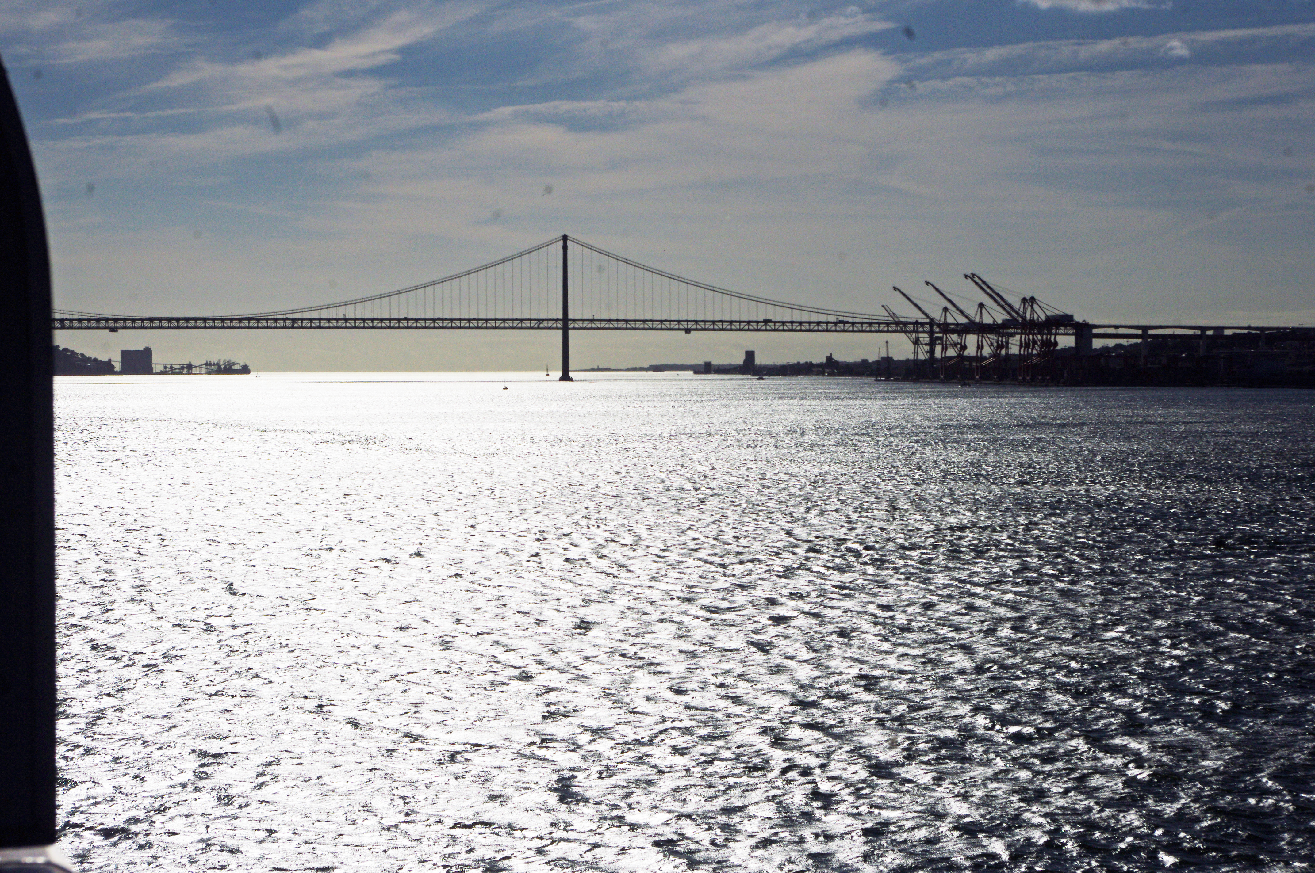 Noisy Bridge Lisbon